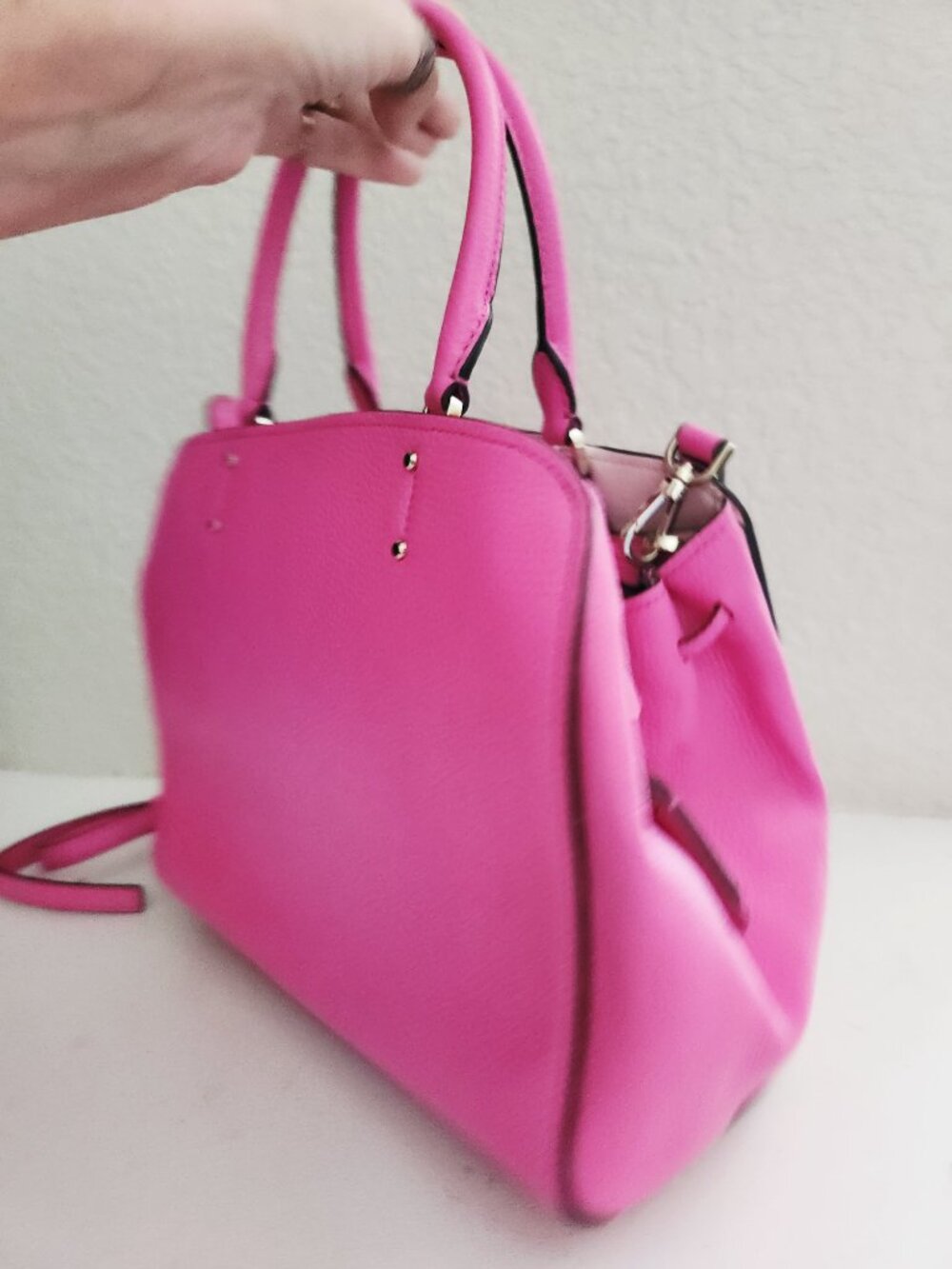 Like New Kate Spade NY Tegan Bright Peony Shoulder Bag Purse - Picture 2 of 16